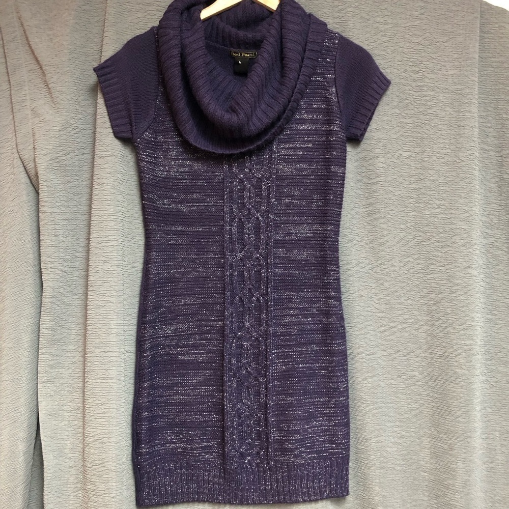 Red paint size small purple cowl neck, short sleeve sweater dress has cable knit